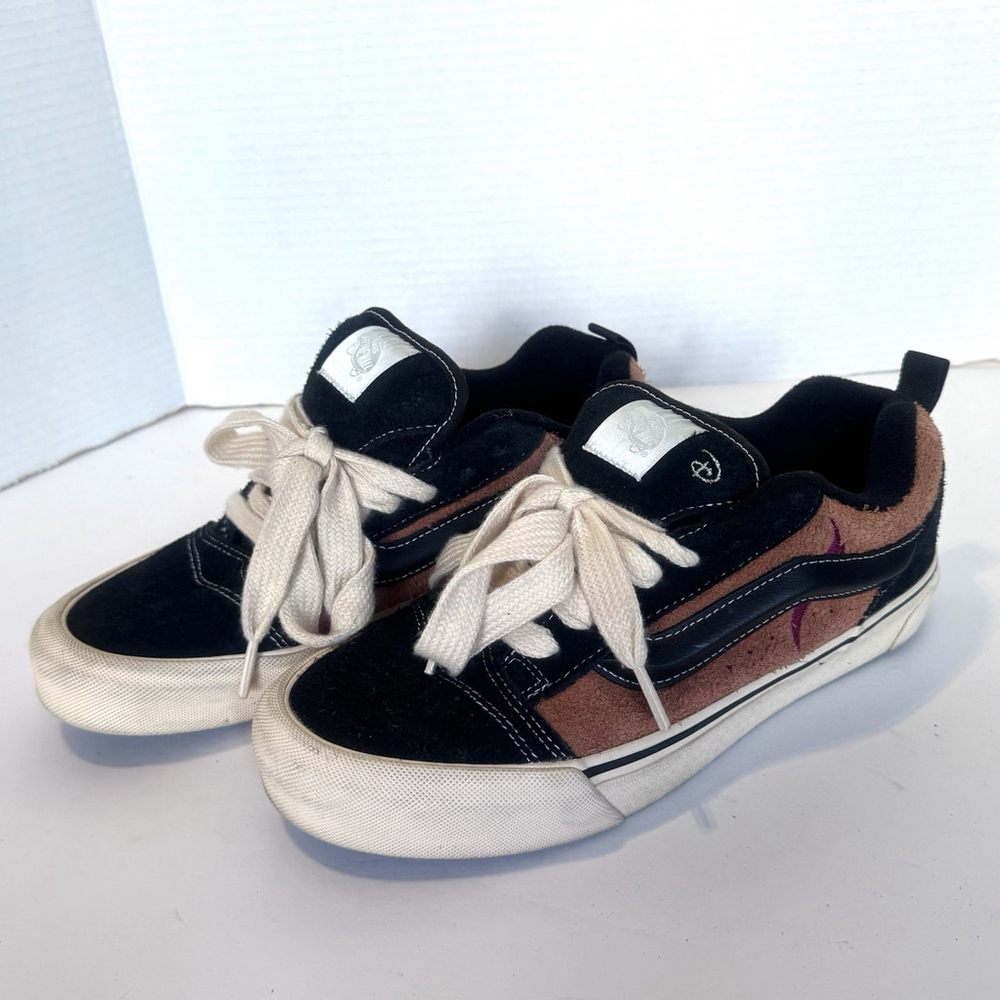 Vans x Disney 100th Anniversary Knu Skool Scar Lion King Shoes Size:9 Women - Picture 13 of 14
